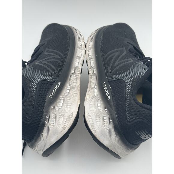 New Balance Women’s Fresh Foam More v3 Running XWide Size 8 Black |WMORLK3| - Picture 8 of 9